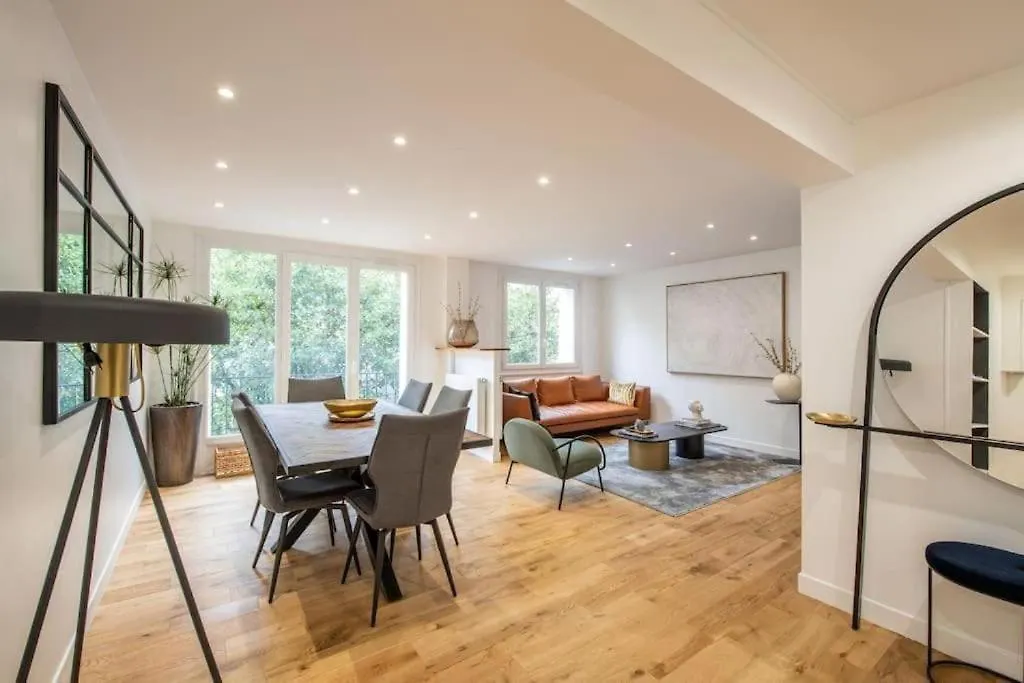 Magnifique Appartement Au Coeur Du 5Eme Arrondissement De Parijs